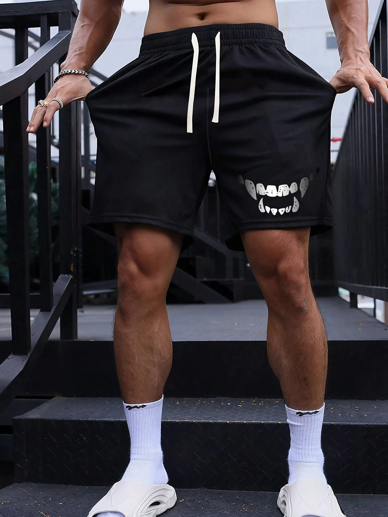 Men's Summer Fashion Teeth Print Casual Shorts Loose Fit Elastic Waistband with Drawstring Suitable for Everyday Wear
Men's Summer Fashion Teeth Print Casual Shorts Loose Fit Elastic Waistband with Drawstring Suitable for Everyday Wear