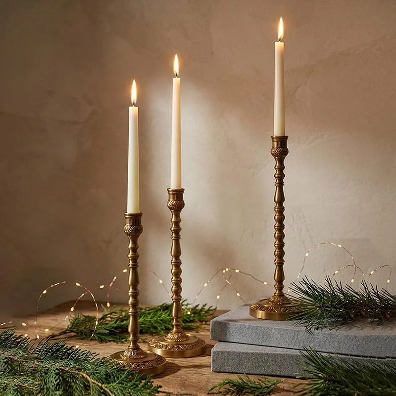 Versailles court brass candle holder retro European engraved nostalgic decoration candle holder home restaurant atmosphere ornam
Versailles court brass candle holder retro European engraved nostalgic decoration candle holder home restaurant atmosphere ornam