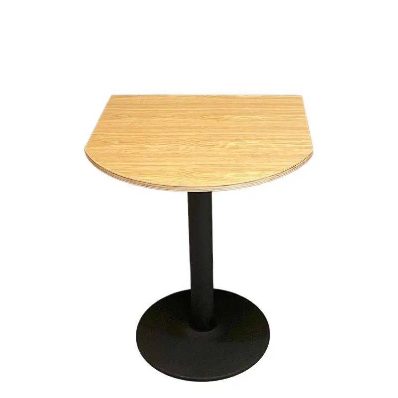 Medieval dining tables and chairs, Nordic round table household 
Medieval dining tables and chairs, Nordic round table household