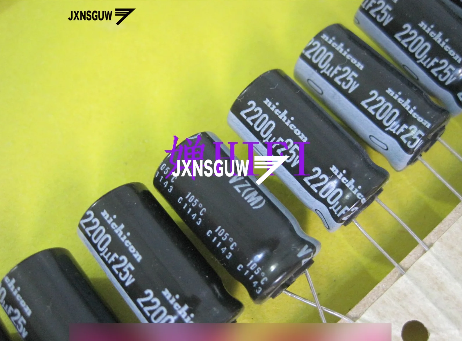 10PCS/lot original NICHICON VZ 25V2200UF 12.5X25MM 2200UF 25V electrolytic capacitor 105c Free Shipping
10PCS/lot original NICHICON VZ 25V2200UF 12.5X25MM 2200UF 25V electrolytic capacitor 105c Free Shipping