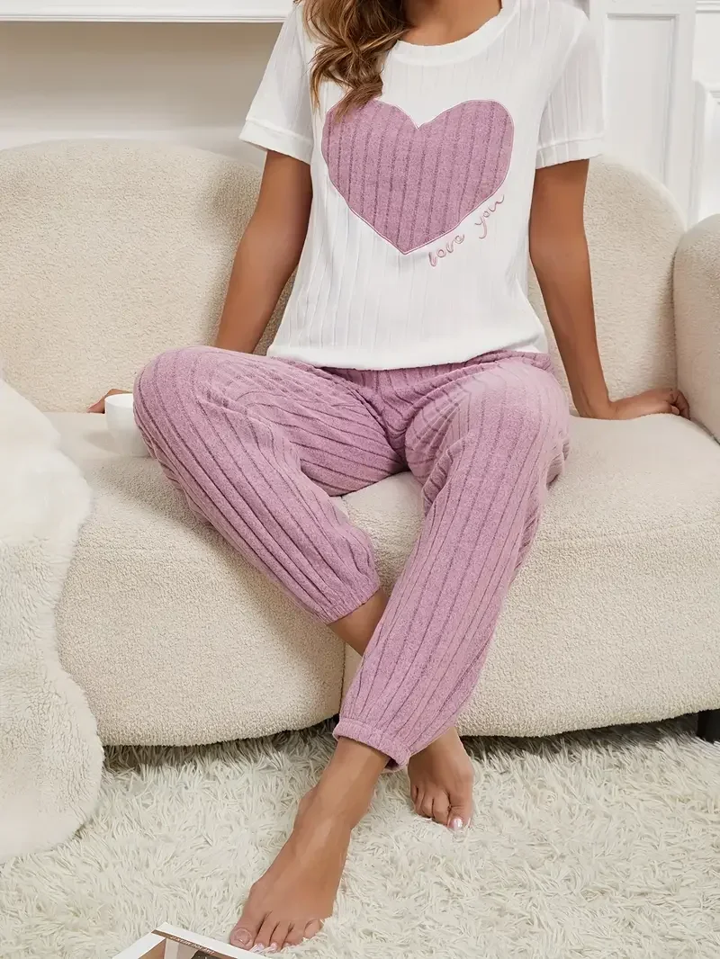 Autumn Winter Two-Piece Pajamas Set for Women Sleepwear Heart Print Round Neck Short Sleeve Long Pants Home Wear
Autumn Winter Two-Piece Pajamas Set for Women Sleepwear Heart Print Round Neck Short Sleeve Long Pants Home Wear