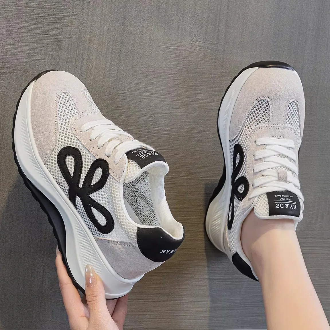 Fashionable Real Leather Thick Bottom Agan Shoes Women's Casual Deqin Shoes Color Block Dad Shoes Low Cut Breathable Mesh
Fashionable Real Leather Thick Bottom Agan Shoes Women's Casual Deqin Shoes Color Block Dad Shoes Low Cut Breathable Mesh