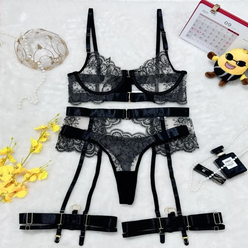 Bikini Swimsuit Suit See-through Machine Embroidery Eyelash Lace Body Shaping Four-Piece Set with Steel Ring
Bikini Swimsuit Suit See-through Machine Embroidery Eyelash Lace Body Shaping Four-Piece Set with Steel Ring