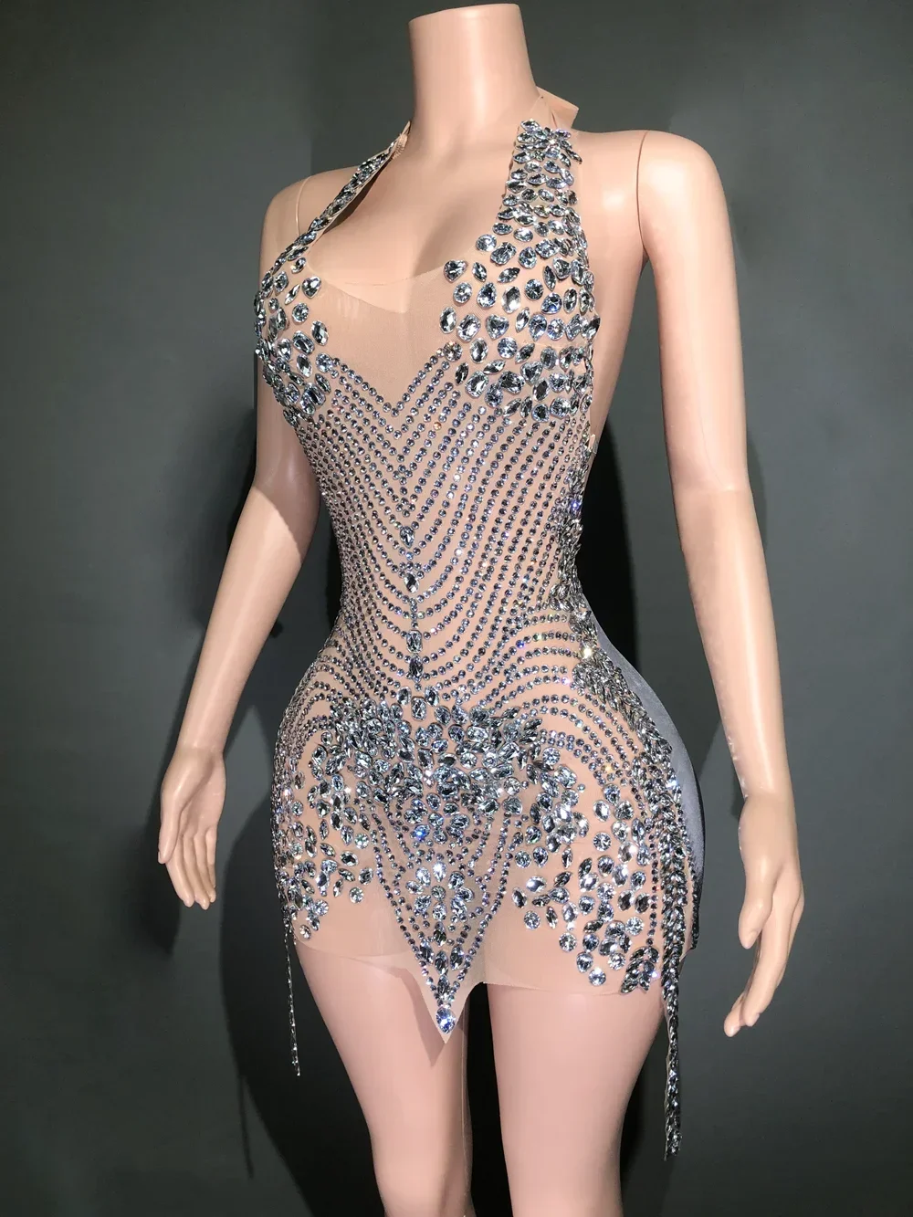 Sparkly Rhinestones Evening Prom Celebrate Birthday Dress Sexy Halter Backless Mesh Velvet Short Dress Performance Stage Wear
Sparkly Rhinestones Evening Prom Celebrate Birthday Dress Sexy Halter Backless Mesh Velvet Short Dress Performance Stage Wear