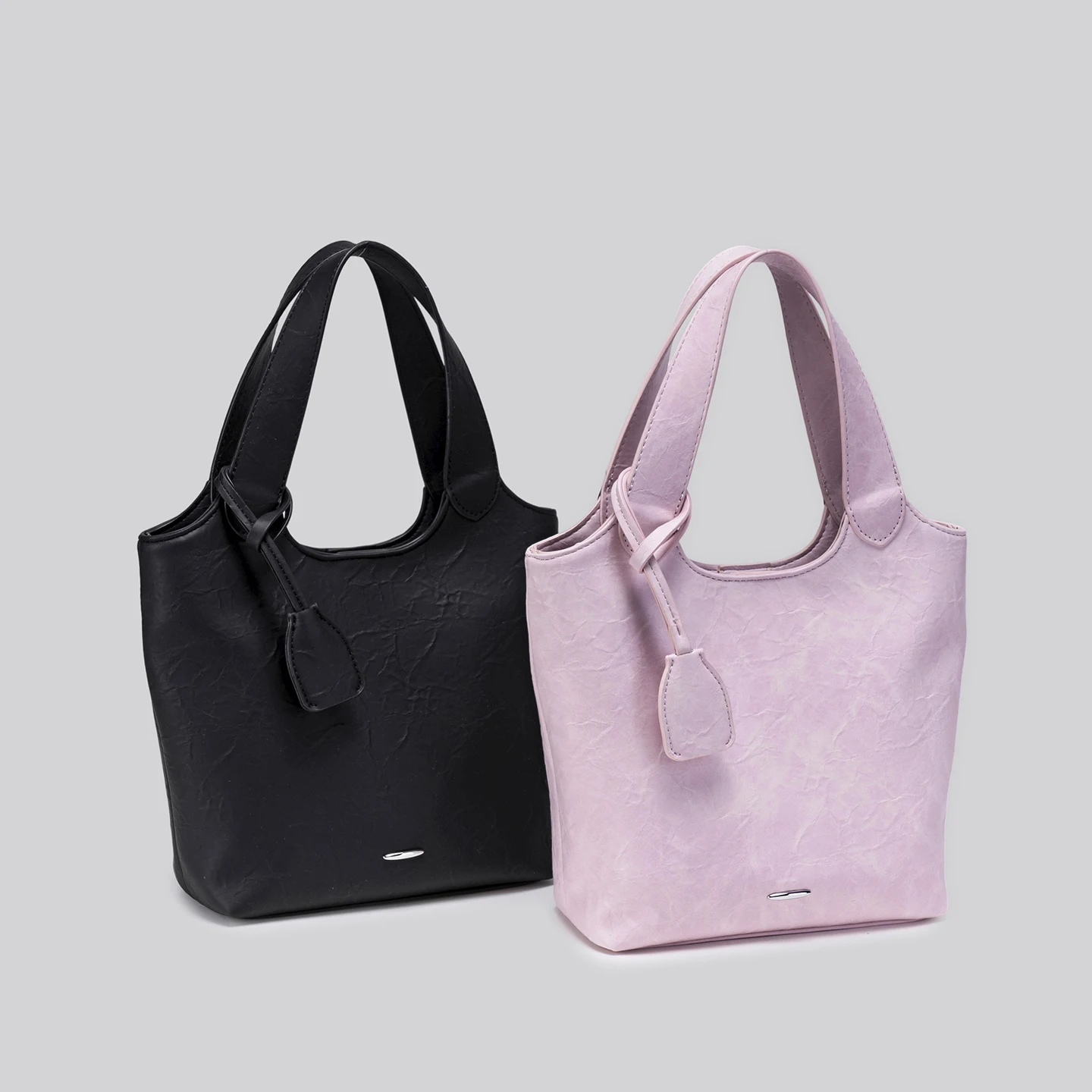 Ladies' handbag, large-capacity multi-functional crossbody bag, PU leather, and durable, commuting single-shoulder c
Ladies' handbag, large-capacity multi-functional crossbody bag, PU leather, and durable, commuting single-shoulder c