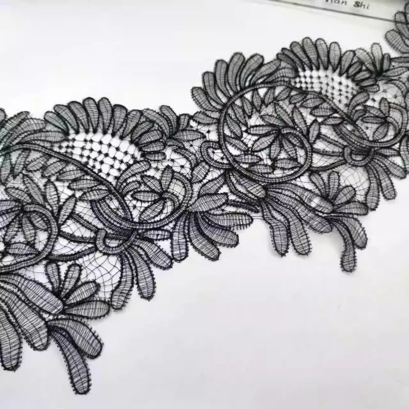 2 - yard White Black Solid Color Designer Lace with Embroidery 22cm Wide Fairy - like Court - style for Clothing Accessories Set
2 - yard White Black Solid Color Designer Lace with Embroidery 22cm Wide Fairy - like Court - style for Clothing Accessories Set