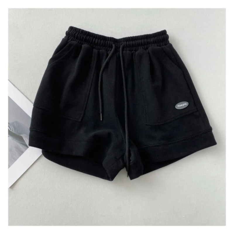 Women Running Shorts With Pocket Loose wide-legged Drawstring Elastic Short High Waist Slim Fit Casual Versatile Sports Shorts
Women Running Shorts With Pocket Loose wide-legged Drawstring Elastic Short High Waist Slim Fit Casual Versatile Sports Shorts