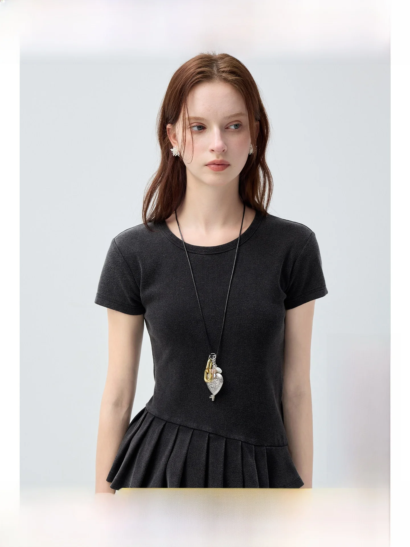 plus Size Women's round Neck Short Sleeve Knitted T-Shirt Elastic Washed Summer Fashionable Versatile Top Comfortable Breathable
plus Size Women's round Neck Short Sleeve Knitted T-Shirt Elastic Washed Summer Fashionable Versatile Top Comfortable Breathable