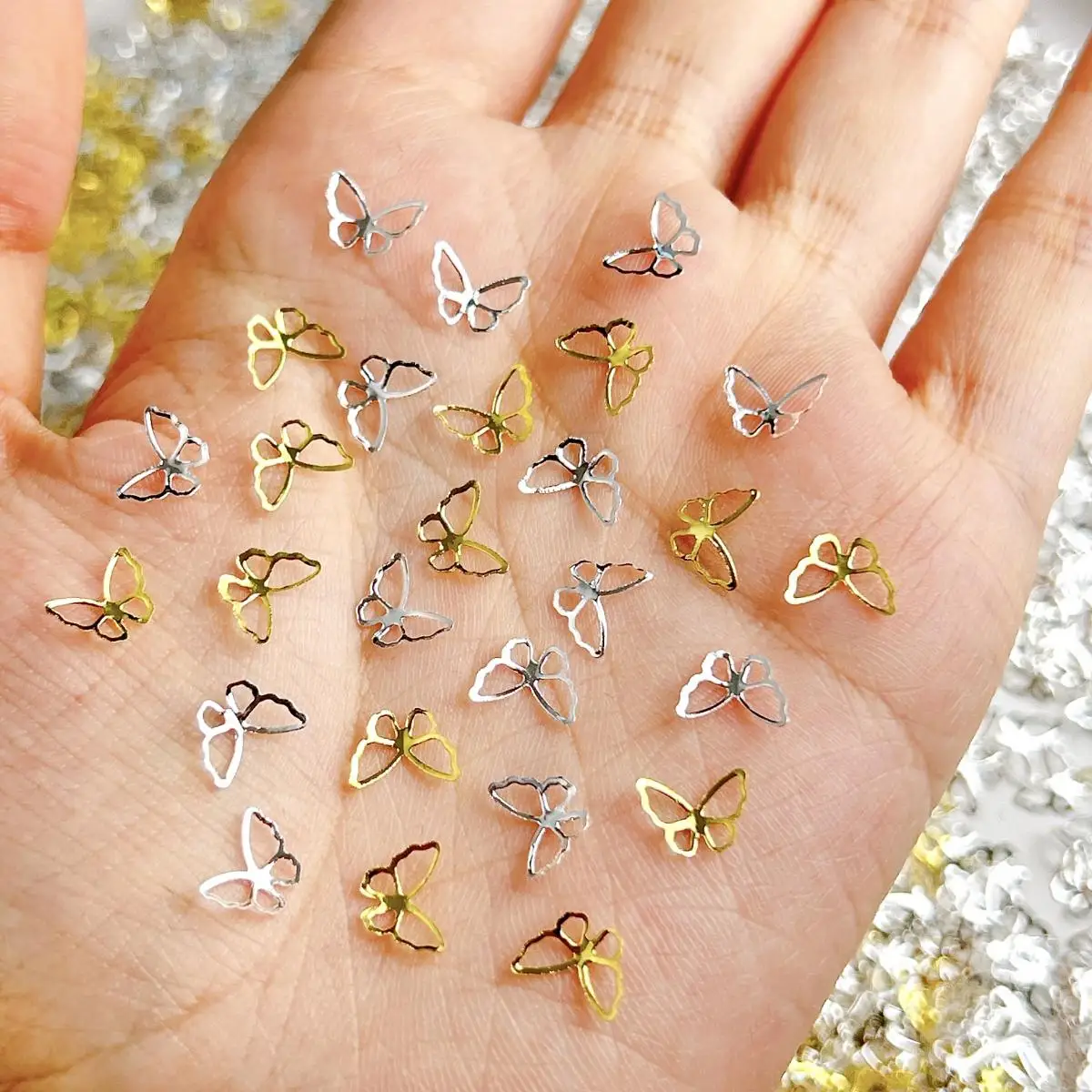 60PCS New Creative Thin Butterfly Nail Charms Light Luxury Hollowed Butterfly Nail Art Decorations DIY French Style Nails Parts
60PCS New Creative Thin Butterfly Nail Charms Light Luxury Hollowed Butterfly Nail Art Decorations DIY French Style Nails Parts