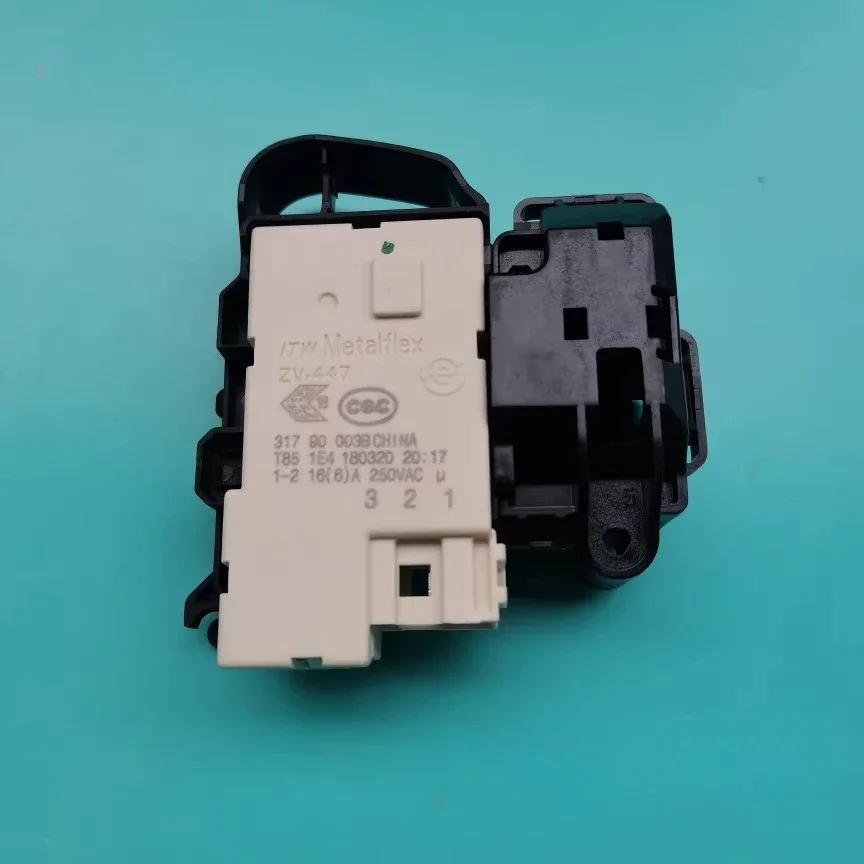 Suitable for Midea MG100-1431WDXG washing machine door lock switch 0024000128A
Suitable for Midea MG100-1431WDXG washing machine door lock switch 0024000128A