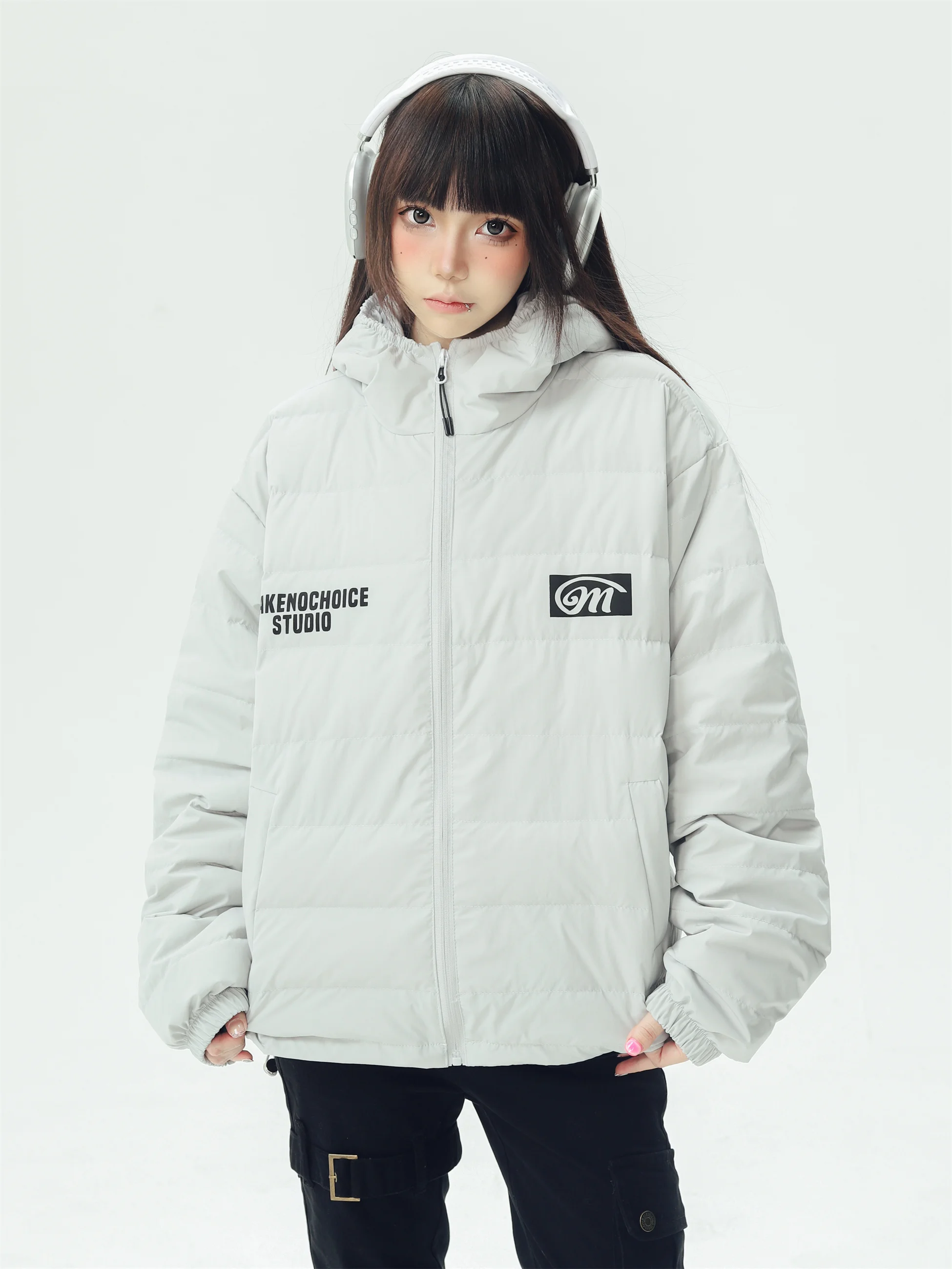 Куртка KESOAK с американским буквенным принтом, утепленная пухом, базовая модель, зимняя, для пар, приталенная, теплая, с ребристой отделкой, модная верхняя одежда
Куртка KESOAK с американским буквенным принтом, утепленная пухом, базовая модель, зимняя, для пар, приталенная, теплая, с ребристой отделкой, модная верхняя одежда