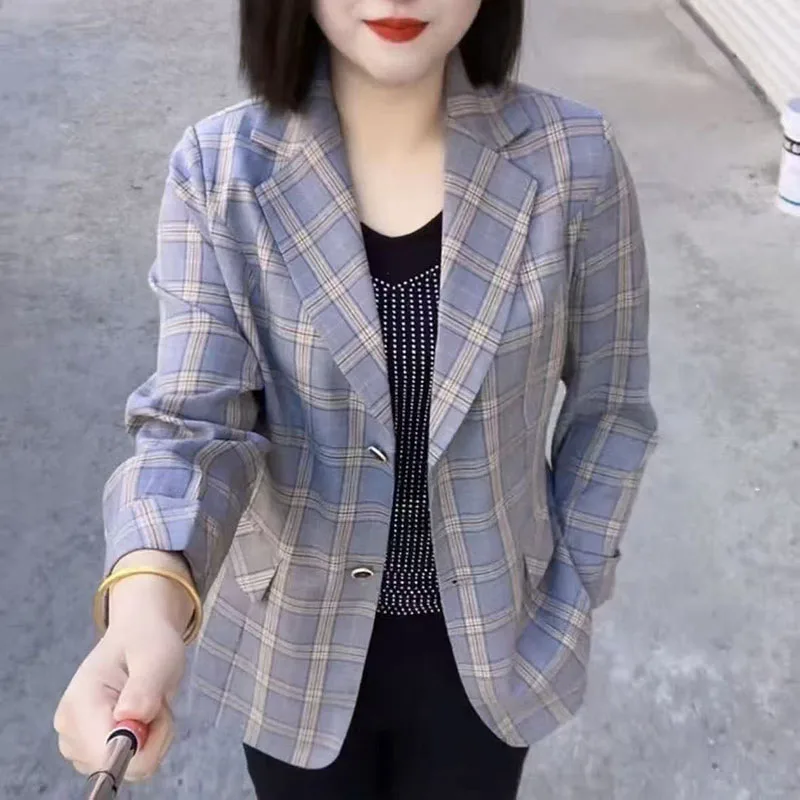 Women Blazer Plaid Coat 2025 New Summer Notched Collar Business Suits Work Office Ladies Suit Jacket Casual Vintage Blazers 6XL
Women Blazer Plaid Coat 2025 New Summer Notched Collar Business Suits Work Office Ladies Suit Jacket Casual Vintage Blazers 6XL