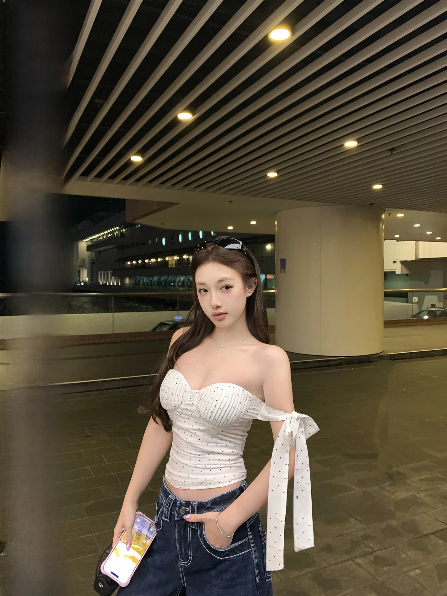 Women's Summer Casual Style Loose Fit Linen Crop Top with Chest Pad Polka Dot Print Waist Cinching Strapless Tube Shirt
Women's Summer Casual Style Loose Fit Linen Crop Top with Chest Pad Polka Dot Print Waist Cinching Strapless Tube Shirt