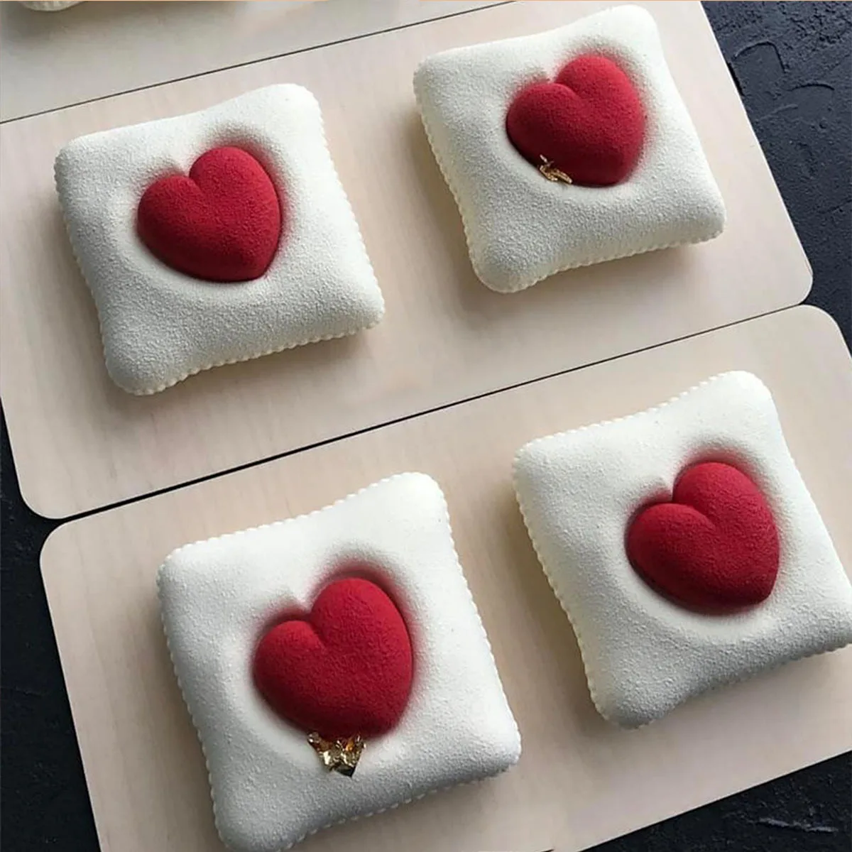 Nonstick 35 Grids Silicone Heart Mold for Cake Chocolate Candy Baking Easy Demold Cute Design Home Shop Use Heart Mold
Nonstick 35 Grids Silicone Heart Mold for Cake Chocolate Candy Baking Easy Demold Cute Design Home Shop Use Heart Mold