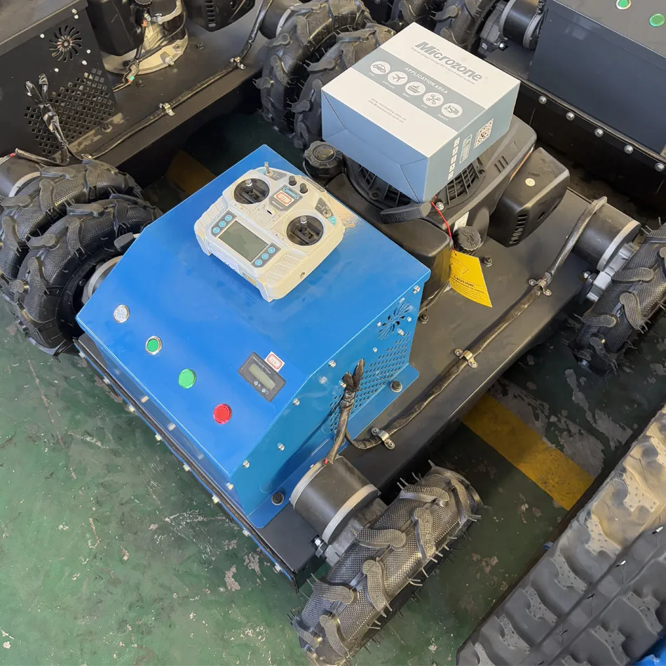 Customized 550mm lawn mower achieves efficient mowing over large areas, reducing the time&effort required to cover vast terrains
Customized 550mm lawn mower achieves efficient mowing over large areas, reducing the time&effort required to cover vast terrains
