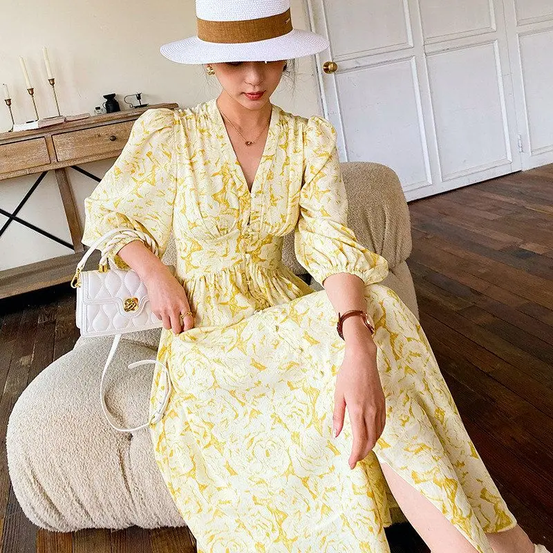 Early Spring Midi Dress Women's Cross-Border Fashion Elegant Floral Print Chiffon Skirt Soft Polyester Blend Regular Stretch
Early Spring Midi Dress Women's Cross-Border Fashion Elegant Floral Print Chiffon Skirt Soft Polyester Blend Regular Stretch