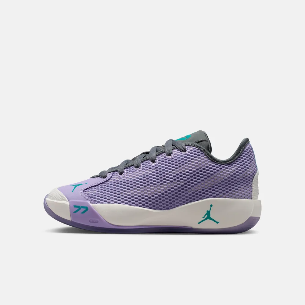 NIKE YORDAN LUKA 77 (GS) Sports Training Basketball Shoes IH0573-501
NIKE YORDAN LUKA 77 (GS) Sports Training Basketball Shoes IH0573-501