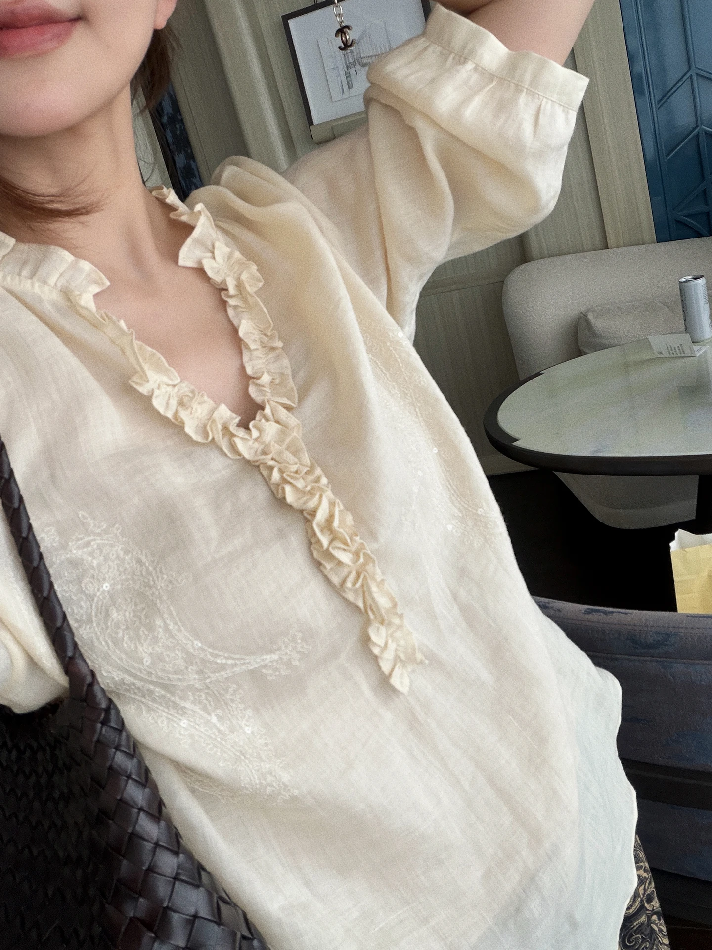 Tang You You Silk V-Neck 7/8 Sleeve Embroidered Shirt Women Spring Summer Loose Fit Daily Wear Chinese Design
Tang You You Silk V-Neck 7/8 Sleeve Embroidered Shirt Women Spring Summer Loose Fit Daily Wear Chinese Design