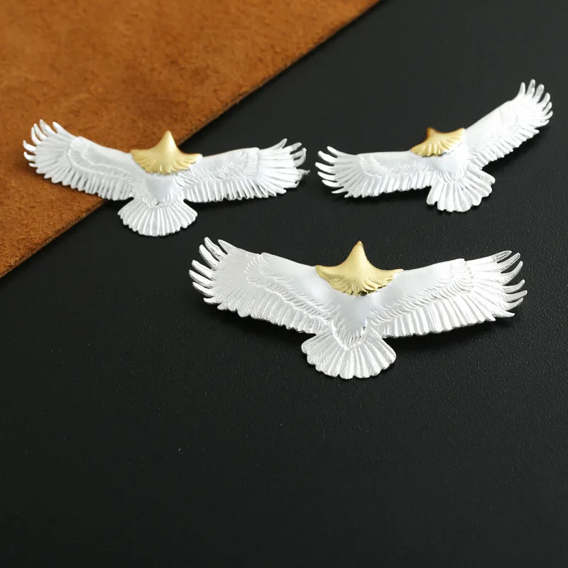 S925 sterling silver jewelry accessories retro japanese and korean handmade gold-plated silver feather eagle pendant pendant
S925 sterling silver jewelry accessories retro japanese and korean handmade gold-plated silver feather eagle pendant pendant