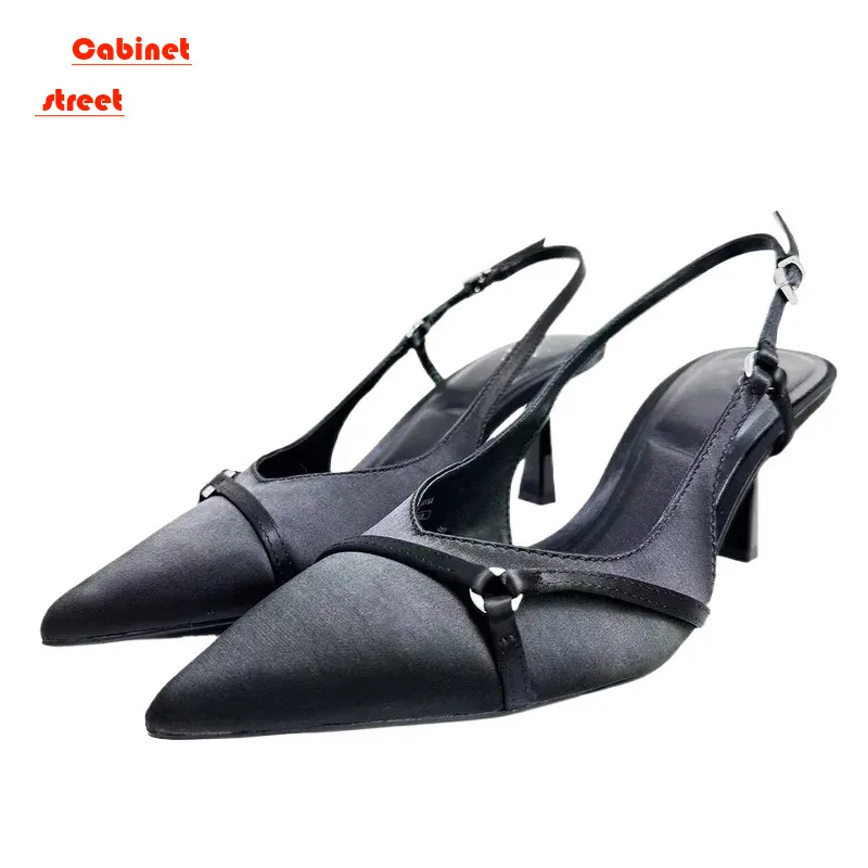 Women Rome High Heels Sandals Sexy Pointed Toe Slippers Summer 2024 Outdoor Flip Flops Dress Elegant Shoes Pumps Mujer Slides
Women Rome High Heels Sandals Sexy Pointed Toe Slippers Summer 2024 Outdoor Flip Flops Dress Elegant Shoes Pumps Mujer Slides