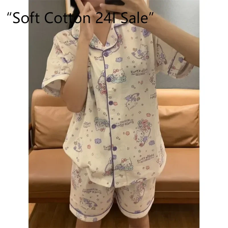 Summer new cartoon HelloKitty pajamas women's pure cotton short-sleeved shorts cute cartoon loungewear can be worn outside
Summer new cartoon HelloKitty pajamas women's pure cotton short-sleeved shorts cute cartoon loungewear can be worn outside
