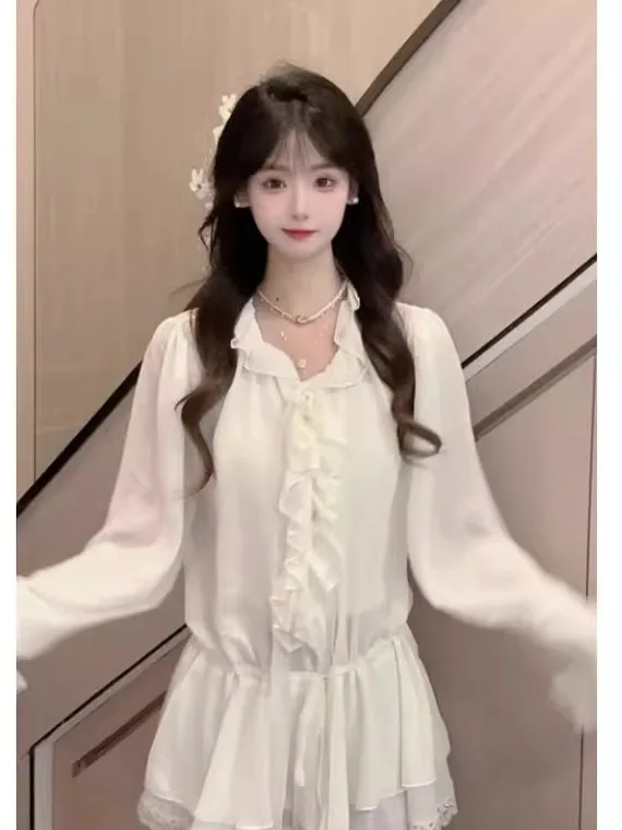 Gentle Wind Unique Beautiful Waist-Cinching Chiffon Shirt with Lace Trim Spring Fashion Women's Premium Shirt Soft Style
Gentle Wind Unique Beautiful Waist-Cinching Chiffon Shirt with Lace Trim Spring Fashion Women's Premium Shirt Soft Style
