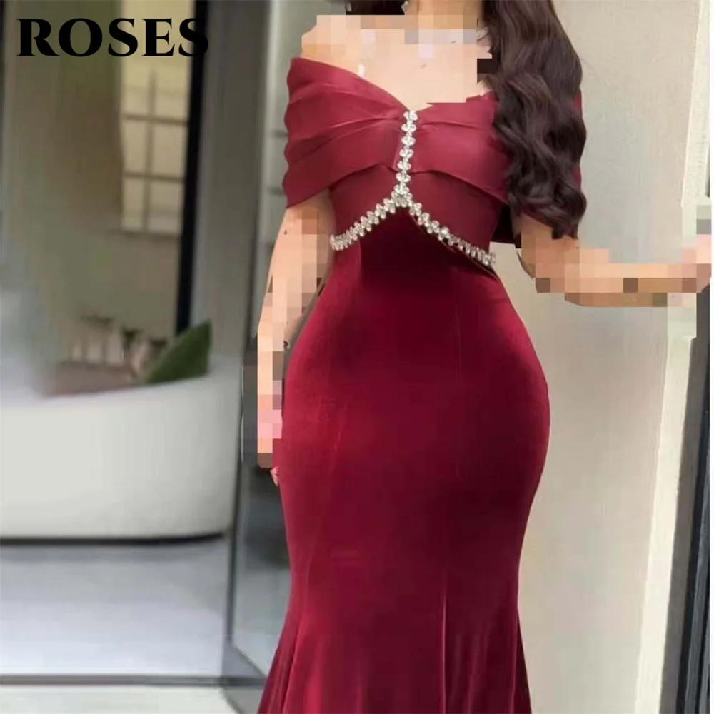 ROSES Red Elegant Wedding Party Dress Pleats Long Celebrity Dresses V-Neck Crystals Off the Shoulder Occasion Dress Customized
ROSES Red Elegant Wedding Party Dress Pleats Long Celebrity Dresses V-Neck Crystals Off the Shoulder Occasion Dress Customized
