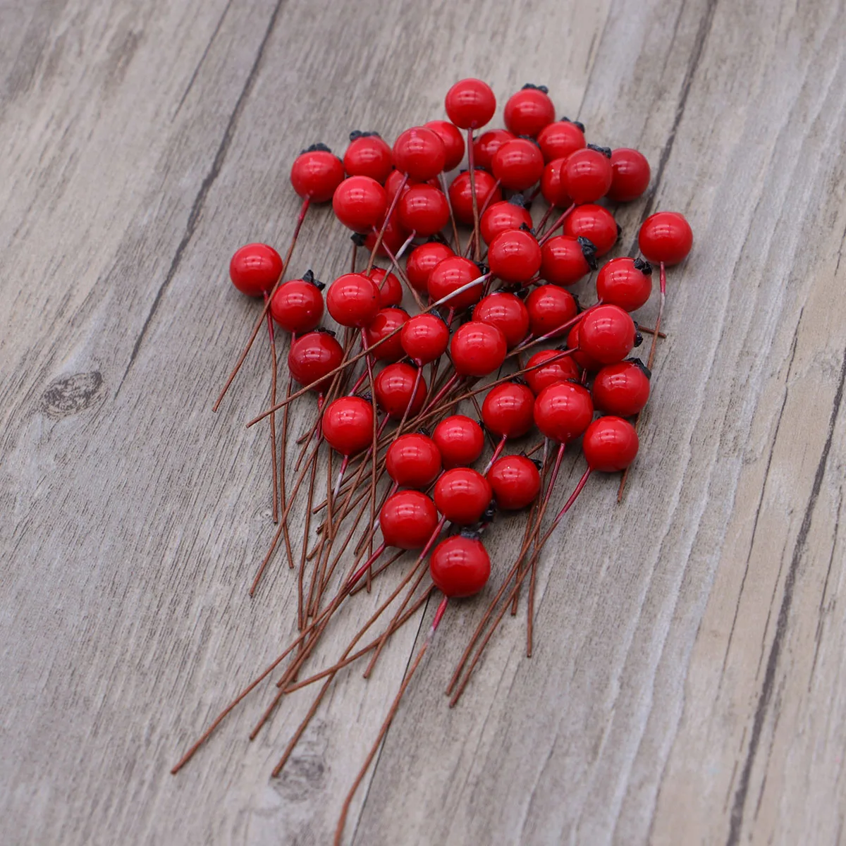 50Pcs Artificial Small Lifelike Fake Fruit Stems for Kitchen Home Party Wedding Decorative Craft Display
50Pcs Artificial Small Lifelike Fake Fruit Stems for Kitchen Home Party Wedding Decorative Craft Display