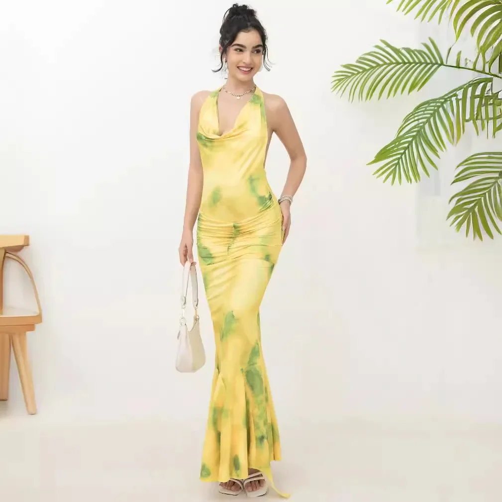 FDEY Halterneck Print Maxi Dress with Backless Sleeveless Deep V-Neck Dress Elegant
FDEY Halterneck Print Maxi Dress with Backless Sleeveless Deep V-Neck Dress Elegant