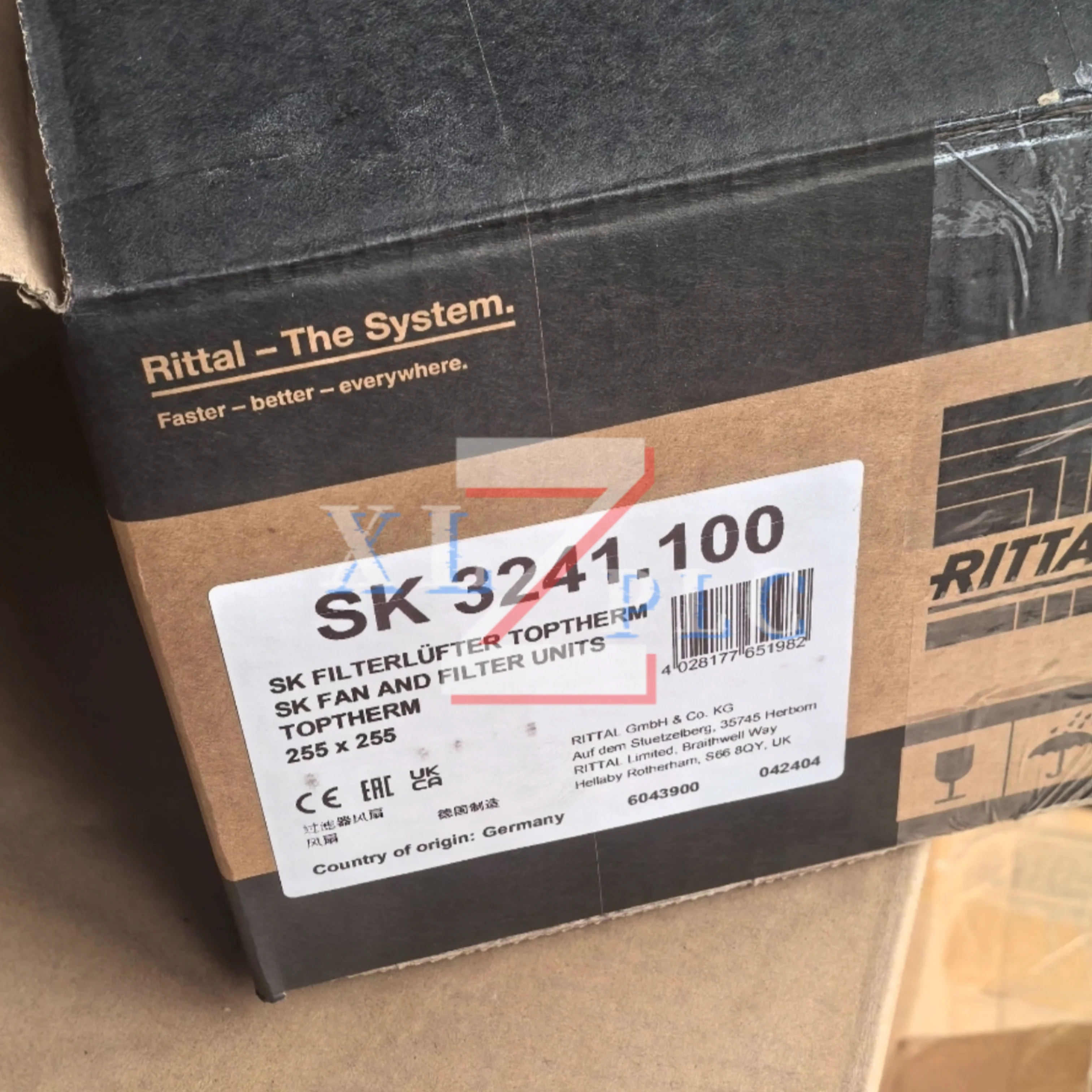 SK3241.100(230V) SK3241.110(115V ) SK3241.124(24V) SK3241.700(230V) cooling fan new in box
SK3241.100(230V) SK3241.110(115V ) SK3241.124(24V) SK3241.700(230V) cooling fan new in box