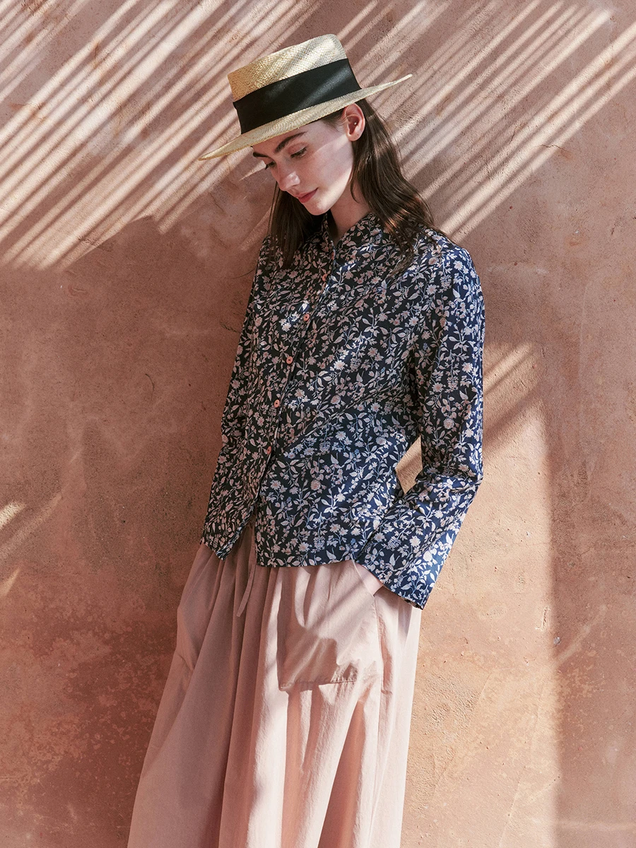 ZBWY Spring Summer New Light Cool Cotton Print irt Original Design Loose Fit Long Sve Women's Faion Straight Cut irt
ZBWY Spring Summer New Light Cool Cotton Print irt Original Design Loose Fit Long Sve Women's Faion Straight Cut irt