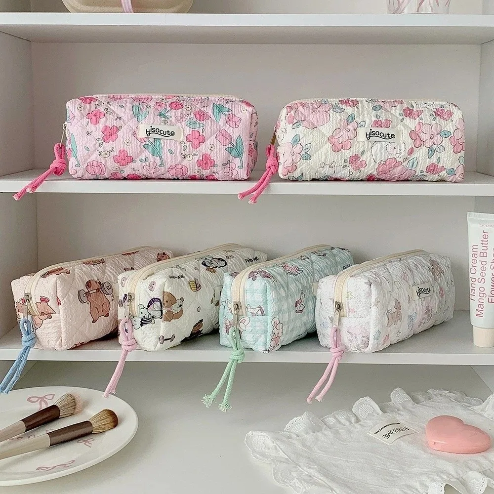 Cloth Cartoon Animals Stationery Bag Pen Bag Capybara Dog Flower Print Korean Style Pencil Case Desktop Storage Aesthetic
Cloth Cartoon Animals Stationery Bag Pen Bag Capybara Dog Flower Print Korean Style Pencil Case Desktop Storage Aesthetic