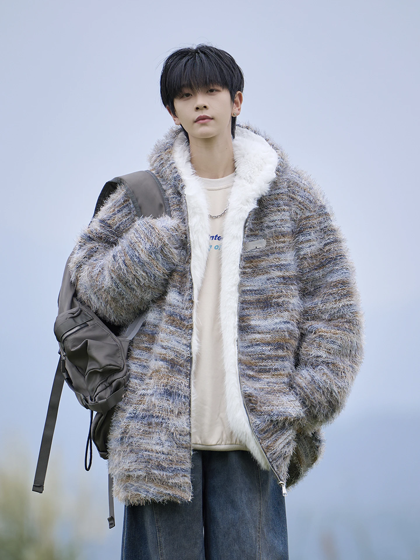 Американская утепленная зимняя хлопковая куртка для мужчин с капюшоном из овечьей шерсти, большие размеры, повседневная одежда, на молнии, с длинными рукавами
Американская утепленная зимняя хлопковая куртка для мужчин с капюшоном из овечьей шерсти, большие размеры, повседневная одежда, на молнии, с длинными рукавами