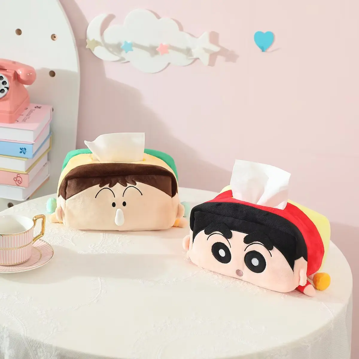 New Cartoon Crayon Shin-chan Tissue Set Cute Anime Periphery Desktop Decoration Paper Box Tissue Box Room Ornament Doll
New Cartoon Crayon Shin-chan Tissue Set Cute Anime Periphery Desktop Decoration Paper Box Tissue Box Room Ornament Doll