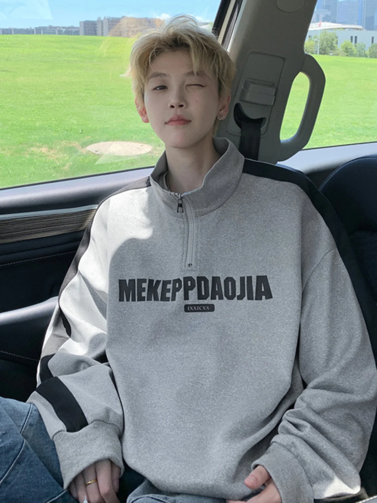 Japanese Sle f Zip Hoodie Men's Casual Striped Youth Outerwear Autumn 2024 Trendy Brand Hip Haome Teenage Jaet
Japanese Sle f Zip Hoodie Men's Casual Striped Youth Outerwear Autumn 2024 Trendy Brand Hip Haome Teenage Jaet