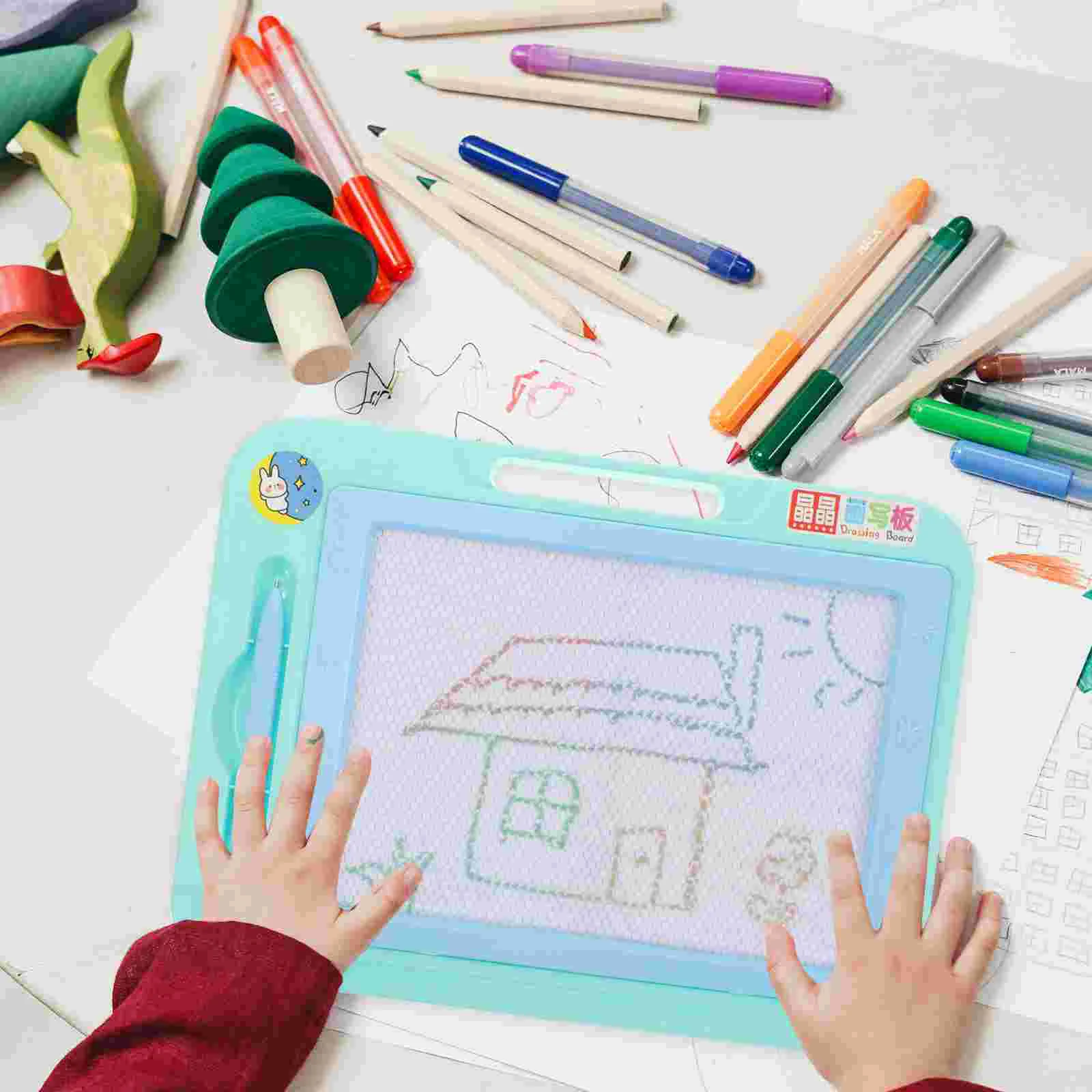 Portable Small Table Erasable Drawing Boards Educational Writing Board for Children (Random Color)
Portable Small Table Erasable Drawing Boards Educational Writing Board for Children (Random Color)