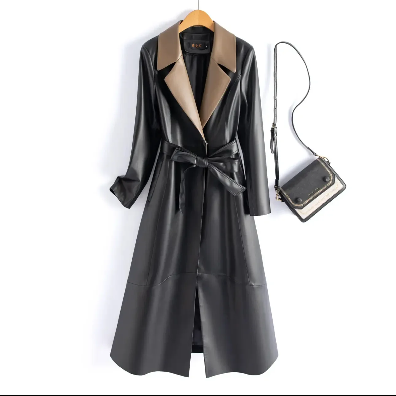 Spring Autumn 2026 New Long Slim PU Leather Trenchcoat Jacket Women Overcoat Elegant Loose Belt Design Sense Leather Windbreaker
Spring Autumn 2026 New Long Slim PU Leather Trenchcoat Jacket Women Overcoat Elegant Loose Belt Design Sense Leather Windbreaker