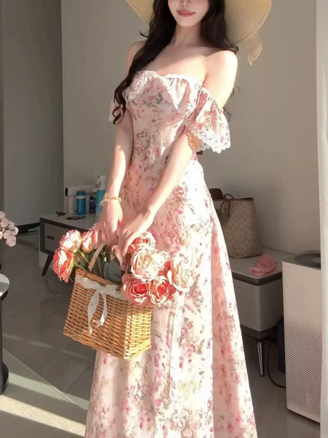Floral Lace Off-Shoulder Long Dress Women's plus Size Spring Summer Vacation Style Waist-Cinching High Waist A-Line Skirt
Floral Lace Off-Shoulder Long Dress Women's plus Size Spring Summer Vacation Style Waist-Cinching High Waist A-Line Skirt