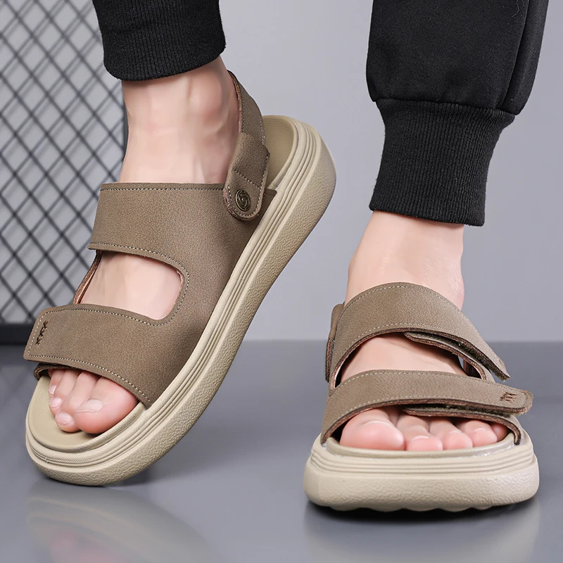 Brand Outdoor Men Breathable and Non Slip Casual Beach Shoes High Quality Fashionable Men Comfortable Soft Soled Casual Sandals
Brand Outdoor Men Breathable and Non Slip Casual Beach Shoes High Quality Fashionable Men Comfortable Soft Soled Casual Sandals