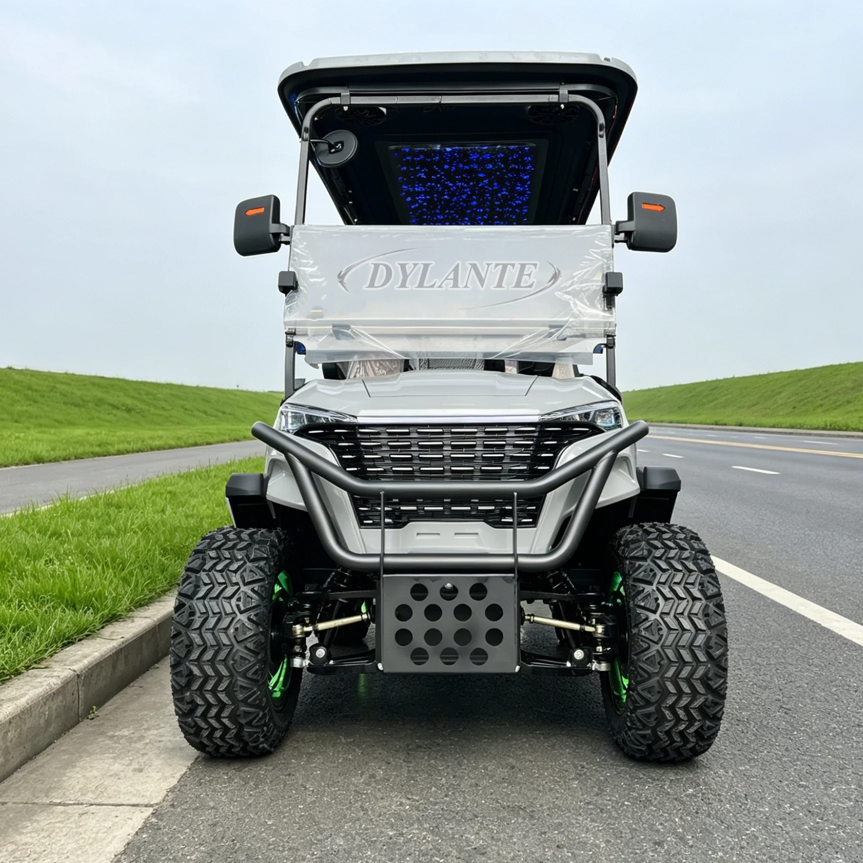 2026 New Design Electric Golf Cart 4WD Off Road Golf Buggy 60V 72V Lithium Battery Hunting Golf Carts for Outdoor Sport
2026 New Design Electric Golf Cart 4WD Off Road Golf Buggy 60V 72V Lithium Battery Hunting Golf Carts for Outdoor Sport
