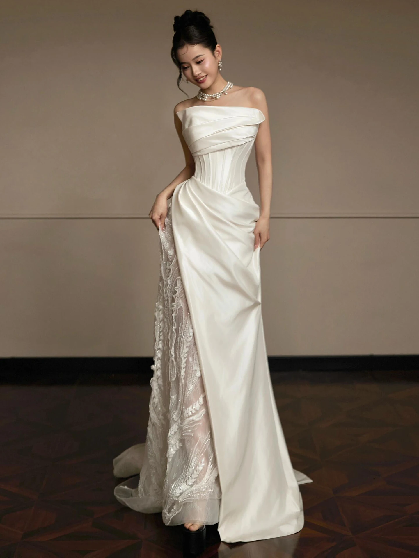 Ele Satin Light Wedding Dr Lace Fi Tail Gown Bridal Outfit Svel Long Dr for Hotel Indoor Ceremony
Ele Satin Light Wedding Dr Lace Fi Tail Gown Bridal Outfit Svel Long Dr for Hotel Indoor Ceremony