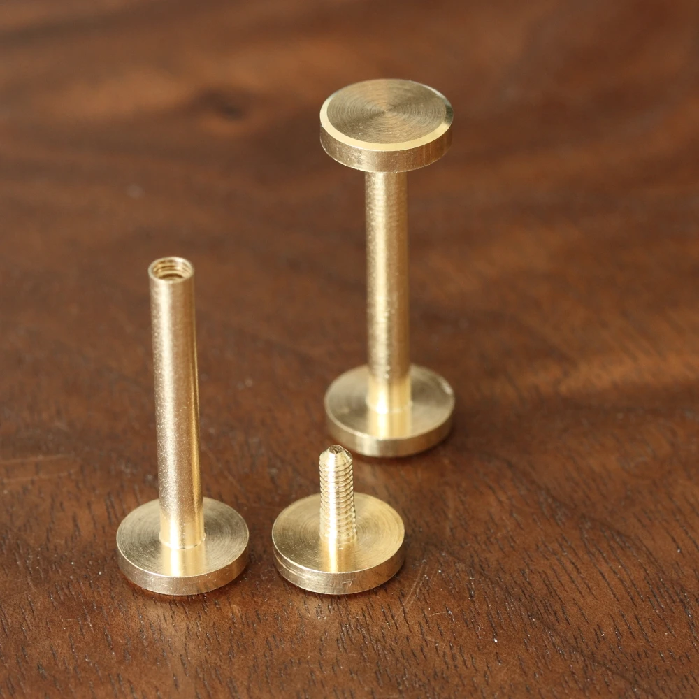 1PCS Height 22/30mm Wallet Bag Screw Brass Belt Rivet DIY Handmade Leather Car Key Case Nail Fastener Hardware Part
1PCS Height 22/30mm Wallet Bag Screw Brass Belt Rivet DIY Handmade Leather Car Key Case Nail Fastener Hardware Part