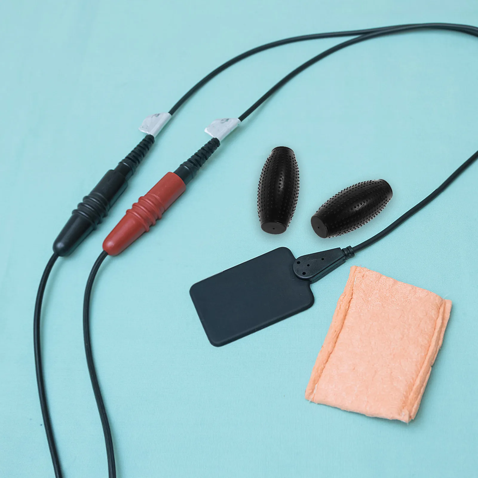 1 Pair Acupuncture Device Conductive Handle Rubber Replacement Meridian Therapy Hand Grip Ergonomic Non Slip Massage Machine
1 Pair Acupuncture Device Conductive Handle Rubber Replacement Meridian Therapy Hand Grip Ergonomic Non Slip Massage Machine