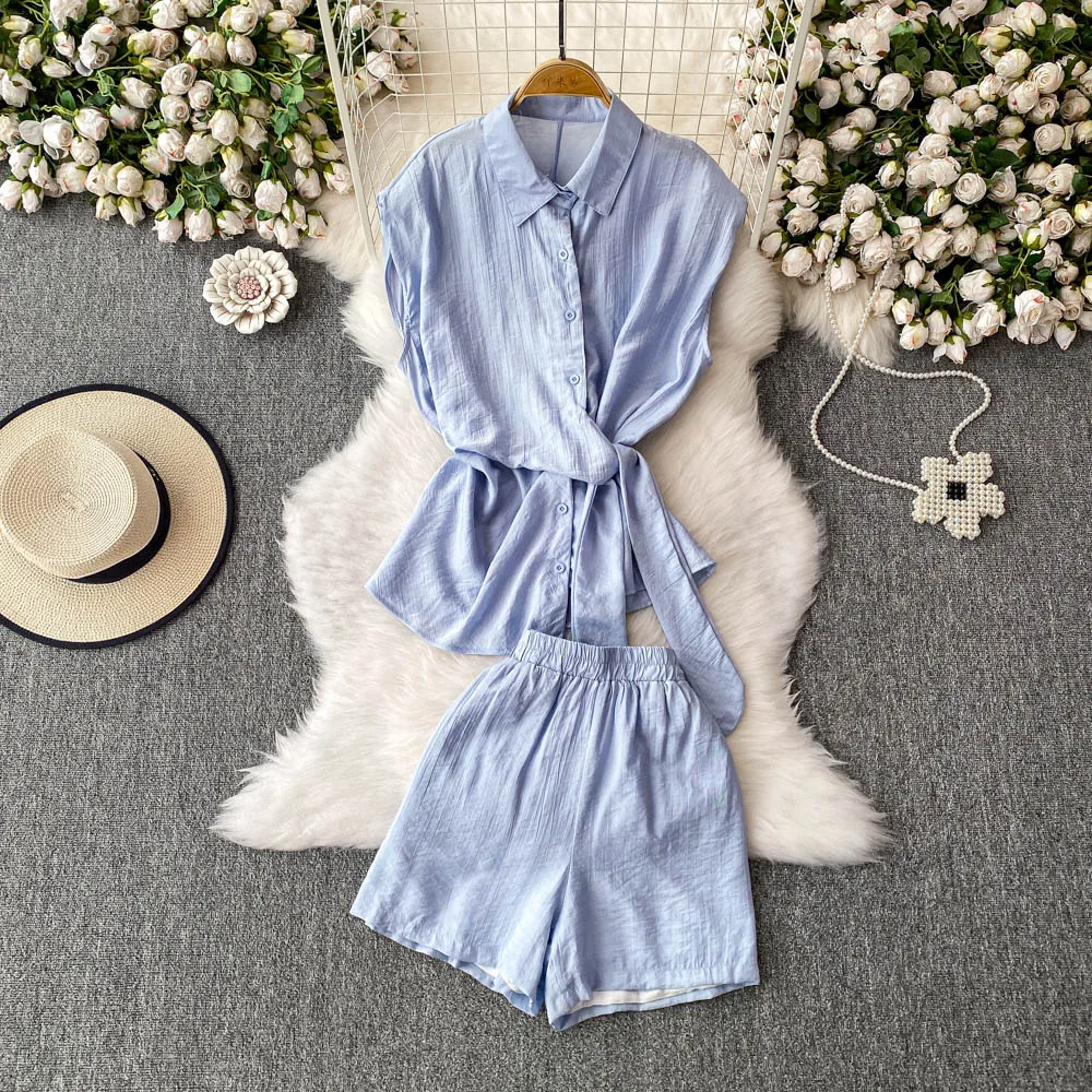 Summer Shirt Shorts Two-piece Set Turn-down Single Breasted Short Sleeve Lace Up Blouse Elastic Waist shorts Women Commute Suit
Summer Shirt Shorts Two-piece Set Turn-down Single Breasted Short Sleeve Lace Up Blouse Elastic Waist shorts Women Commute Suit