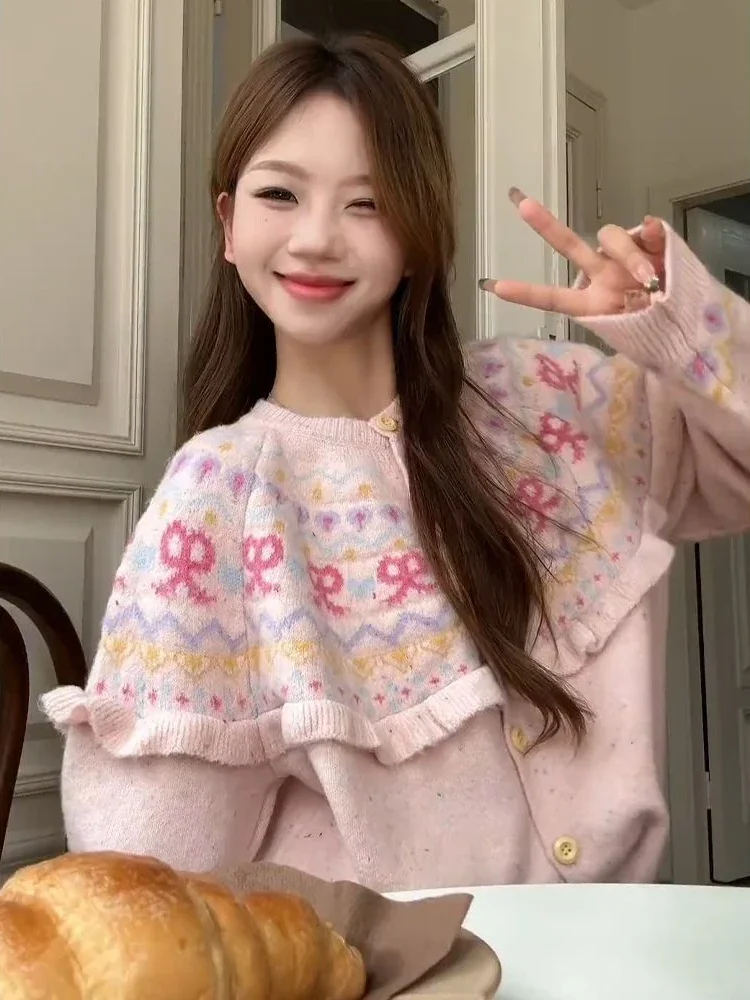 Fashion Sweet Cardigan O Neck Long Sleeve Ruffles Bow Jacquard Casual Loose Sweaters Preppy Style All Match 2024 Women Clothing
Fashion Sweet Cardigan O Neck Long Sleeve Ruffles Bow Jacquard Casual Loose Sweaters Preppy Style All Match 2024 Women Clothing