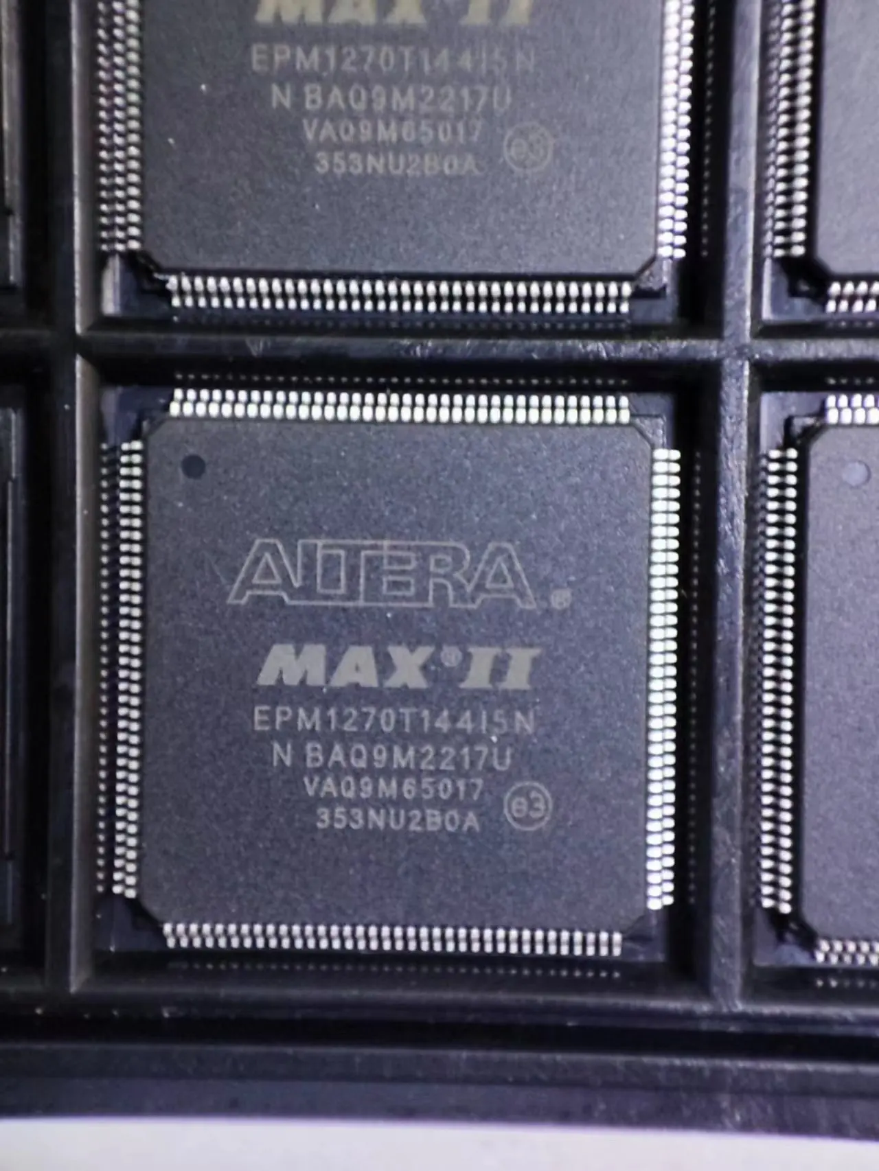 1~10pcs/lot EPM1270T144I5N EPM1270T144C5N EPM1270T144 5M1270ZT144C5N QFP-144 100% Brand New Original
1~10pcs/lot EPM1270T144I5N EPM1270T144C5N EPM1270T144 5M1270ZT144C5N QFP-144 100% Brand New Original