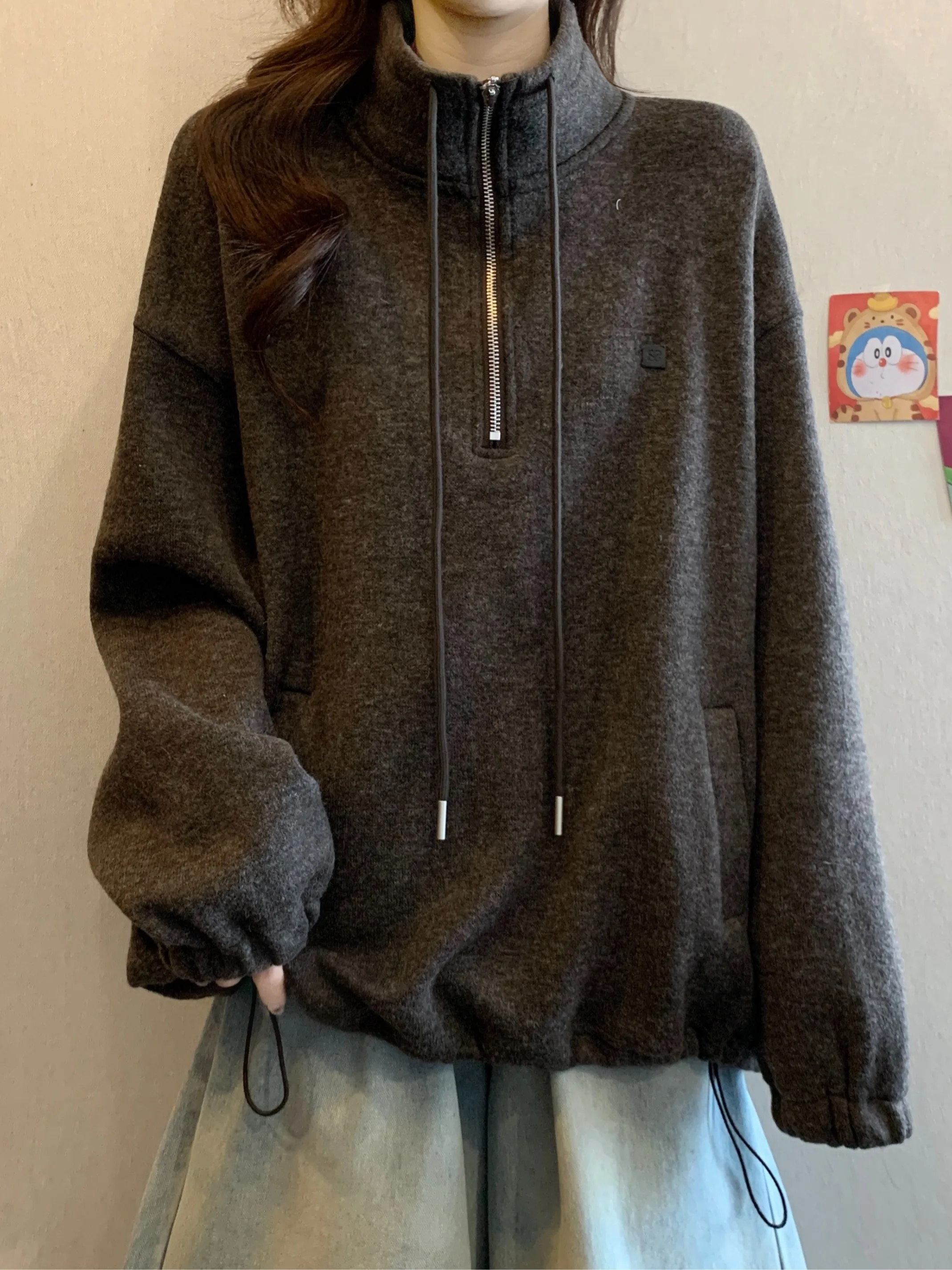 plus Size Casual Women's Sweatshirt Fashion Design Spring Autumn New Style Half Zip Velvet Versatile Lazy Style Streetwear
plus Size Casual Women's Sweatshirt Fashion Design Spring Autumn New Style Half Zip Velvet Versatile Lazy Style Streetwear