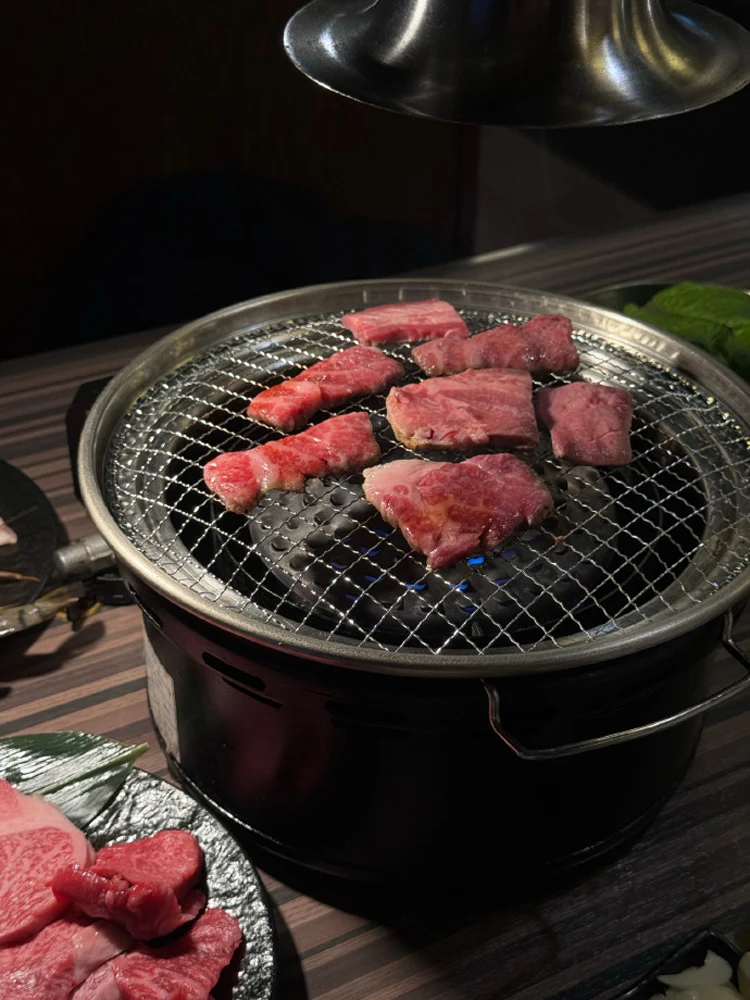 Автоматическая упаковочная машина для вертикальной фасовки жидких косметических средств и томатной пасты в саше, 110В/220В, с функцией автоматической запайки
Автоматическая упаковочная машина для вертикальной фасовки жидких косметических средств и томатной пасты в саше, 110В/220В, с функцией автоматической запайки