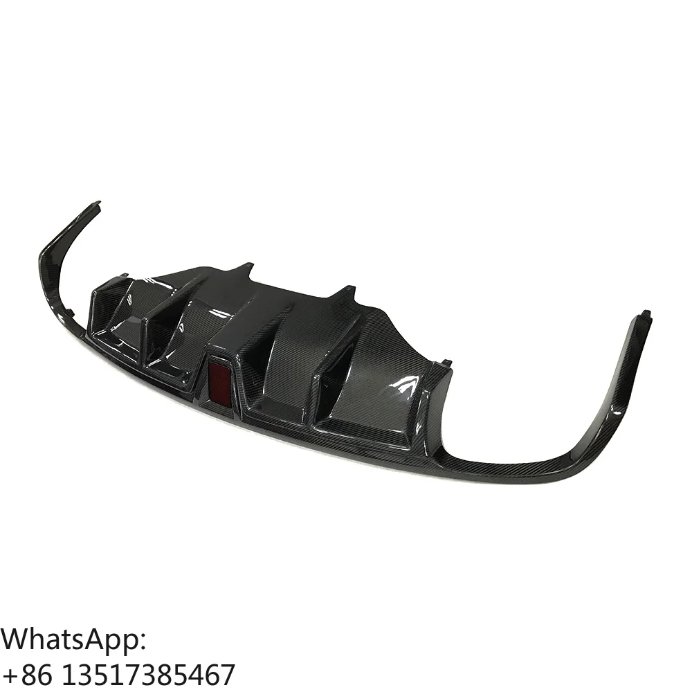 Carbon Fiber Rear Bumper Diffuser with LED for Porsche Macan14-20
Carbon Fiber Rear Bumper Diffuser with LED for Porsche Macan14-20