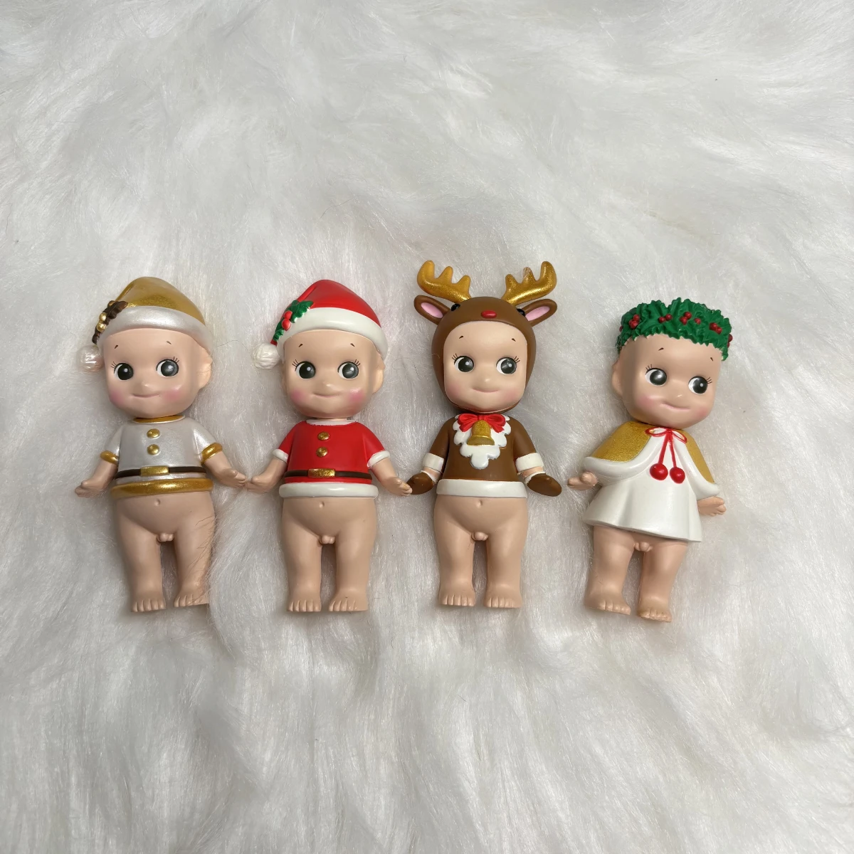 Sonny Angel Mini Figure 2009 Christmas Series No box No bag Santa Claus Snow Man Reindeer Christmas Angel
Sonny Angel Mini Figure 2009 Christmas Series No box No bag Santa Claus Snow Man Reindeer Christmas Angel